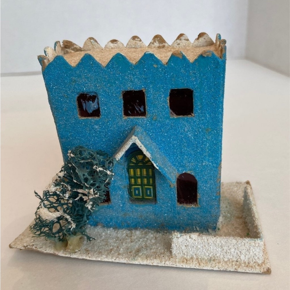Putz House Made in Japan